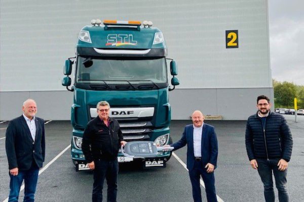 DAF Übergabe an die STL AG