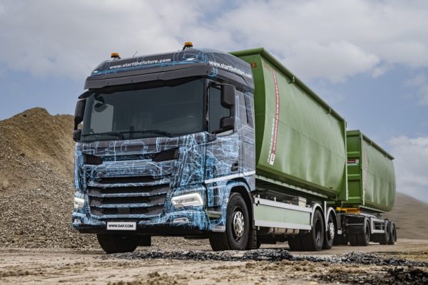 DAF Starts Field Test New Generation Distribution Trucks 01